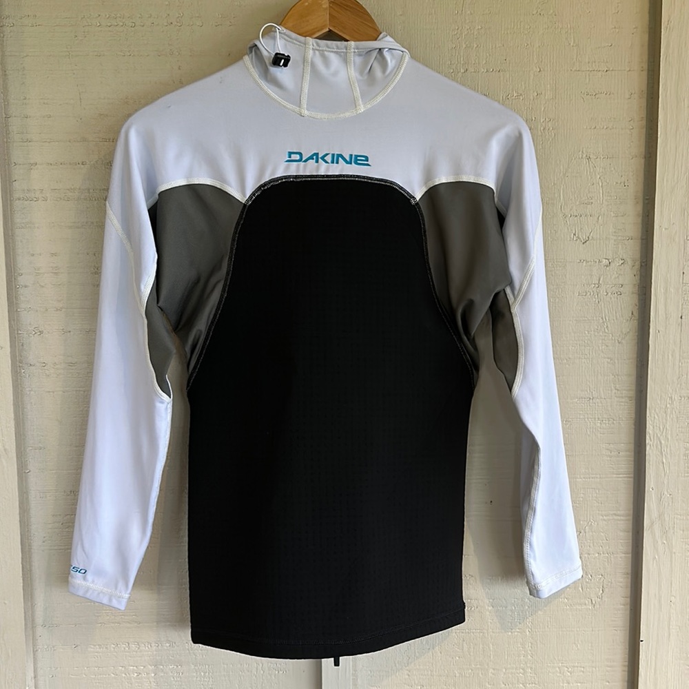 🌊 Dakine Surf Hoodie🐢